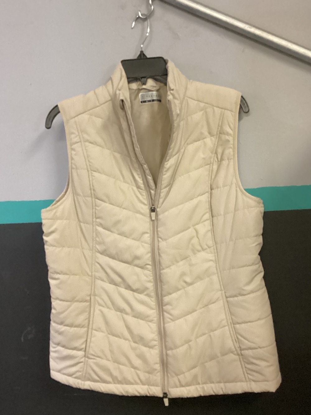 PGA Tour Cream Quilted Zip-Front Women's Vest